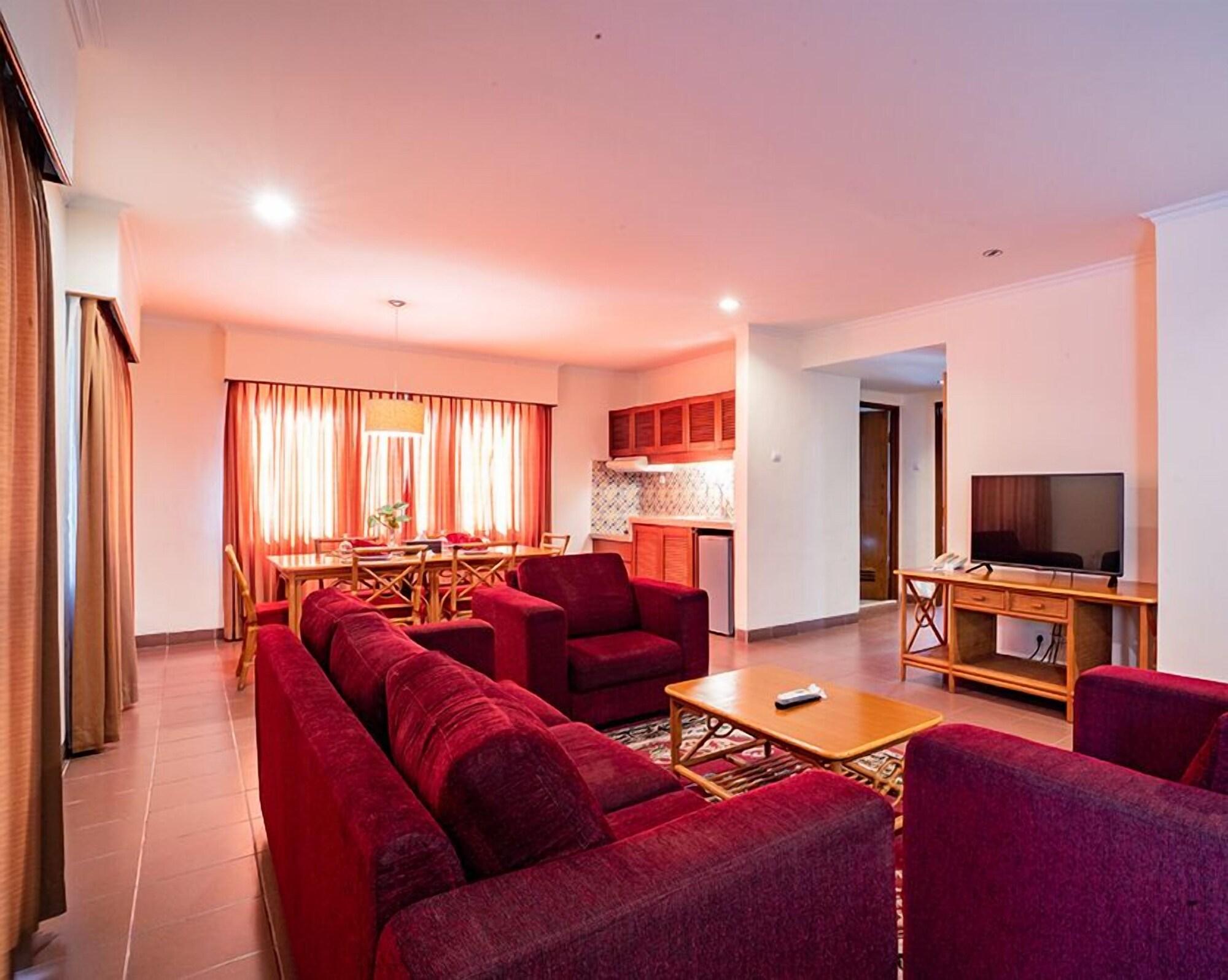 Plagoo Holiday Hotel Нуса Дуа Екстериор снимка